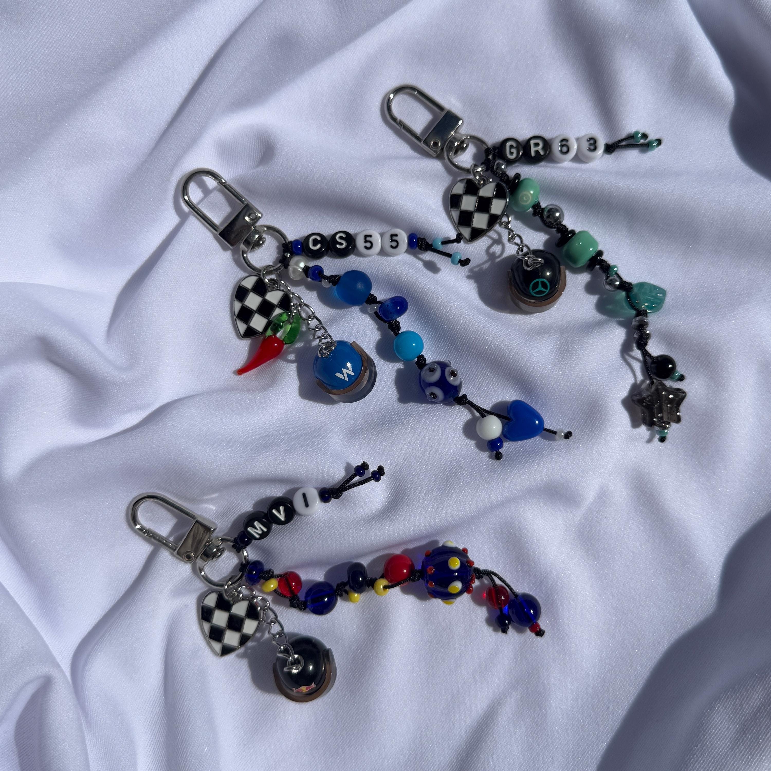 Red bull keychain - Etsy 日本