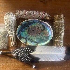 Lg Smudge Kit Tribal 7 pcs w/dream catcher