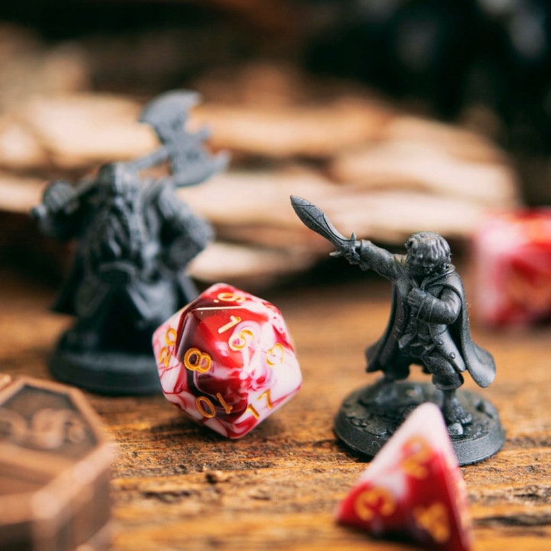 Dungeons and dragons D/&D tabletop miniatures Sorbal imp master Get FREE Wooden RPG engraved BOX DnD miniatures
