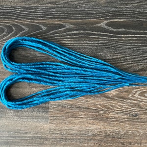 Blaue synthetische Dreadlocks Erweiterungen DE oder SE set