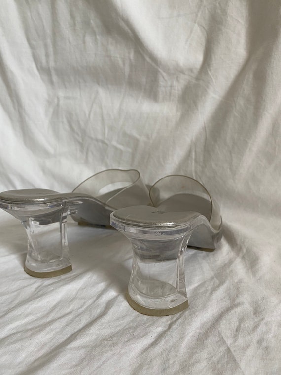 SIZE 7 // 1990s Clear Plastic Two Lips Mules