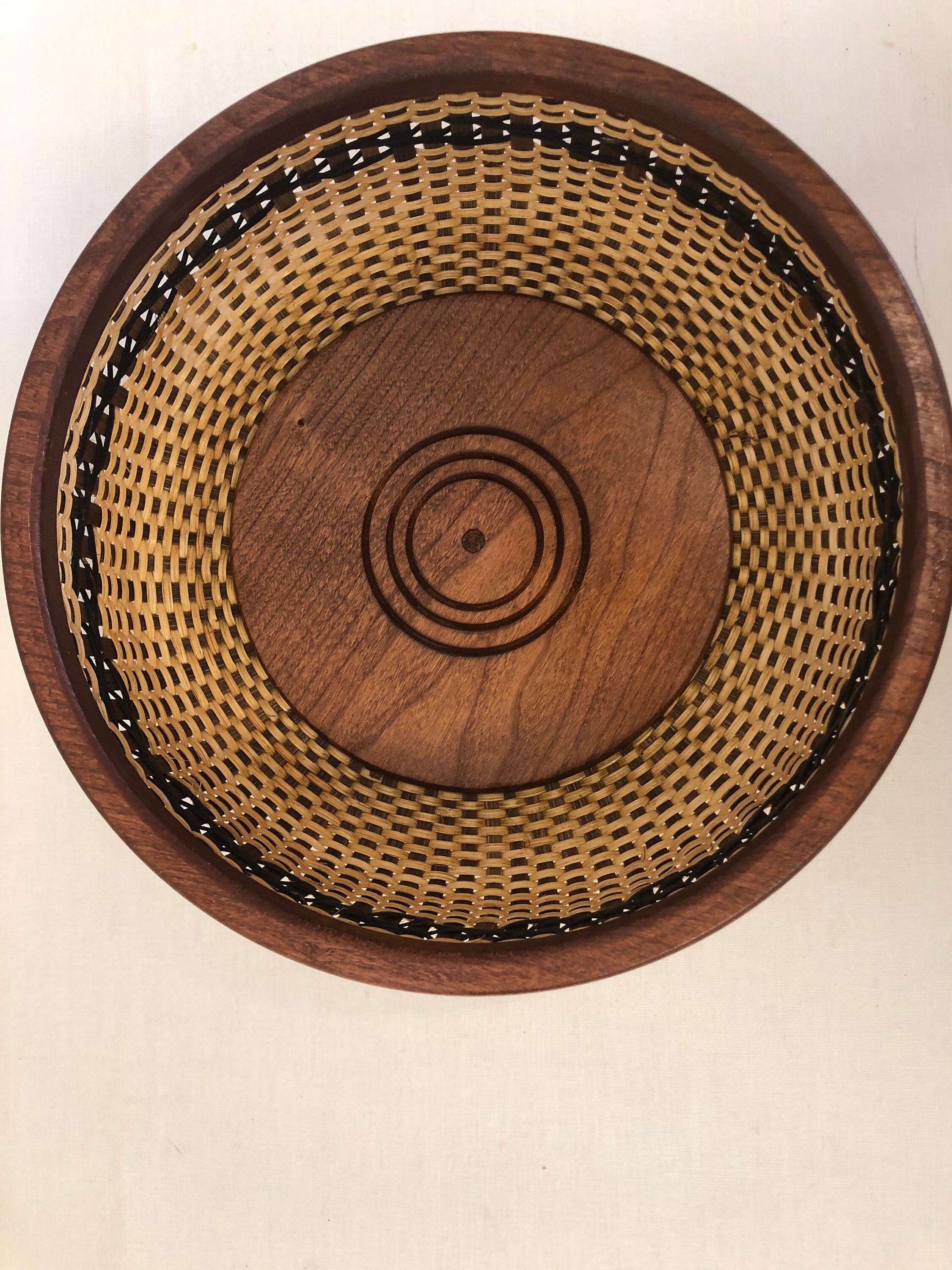 9 Inch ROUND NANTUCKET BASKET With Wood Rim Etsy