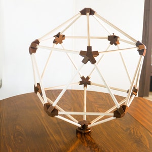 Extra Large Icosahedron