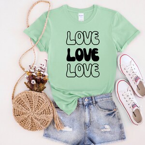 Love Retro SVG - cutting file - SVG -PNG - Hand Drawn - xoxo svg - valentines day svg - retro svg files
