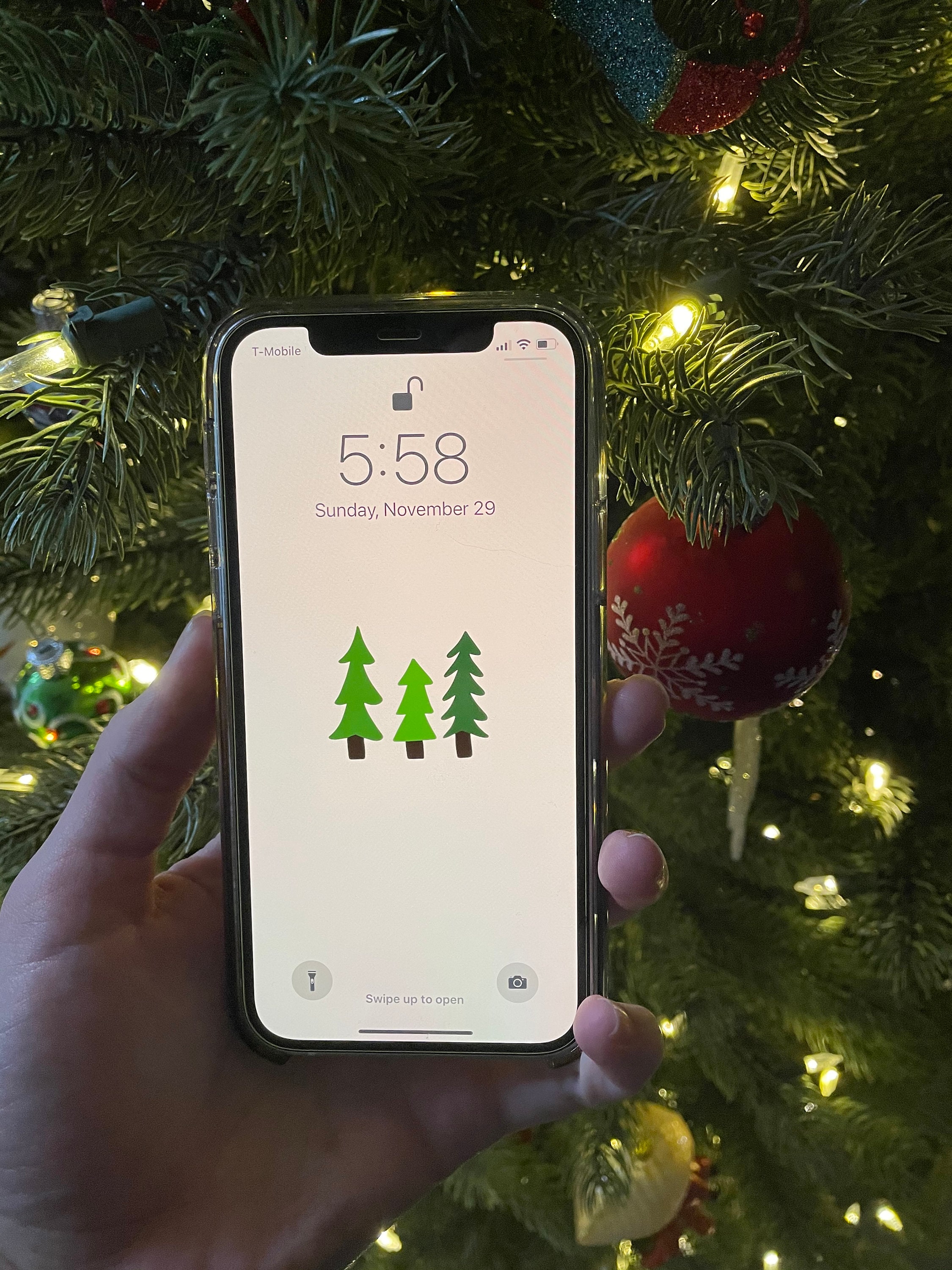 Christmas Tree Christmas Iphone Wallpaper//Iphone X/11/12 Tous Etsy