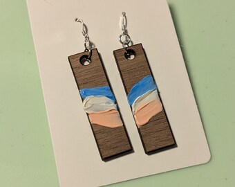 Pendientes de rayas de pintura del orgullo trans - fabricados por Wandering Forge™