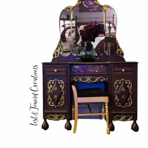 Made to Order Jacobean Vanity Table Set
