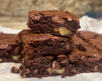 Homemade Chocolatey Walnut Brownies