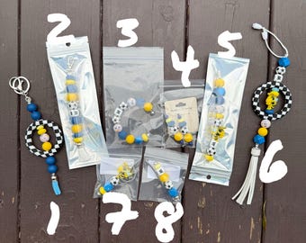 Yellowjackets, beaded accessories, keychains, car charms, jewelry, cup charms