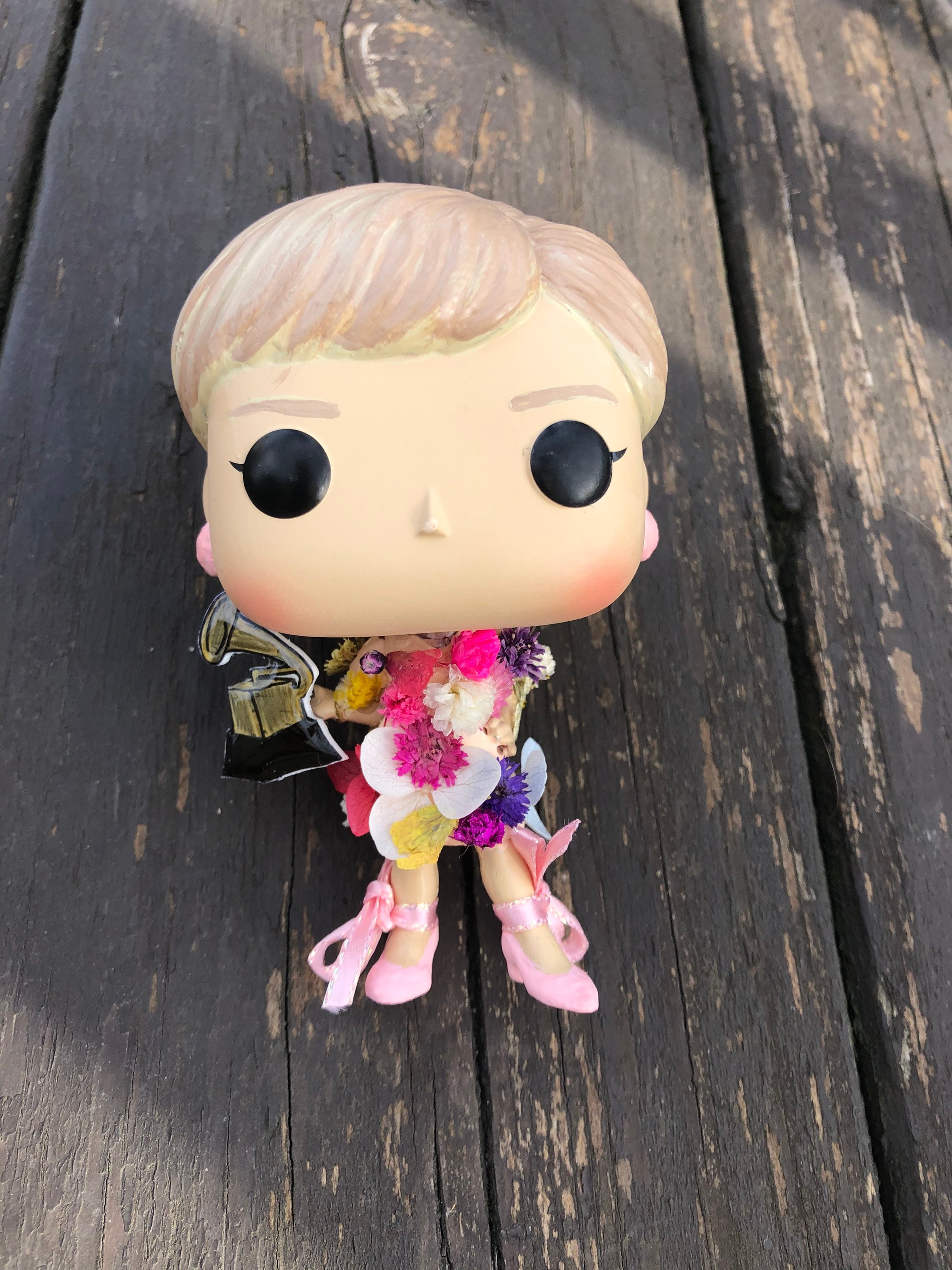taylor swift pop doll
