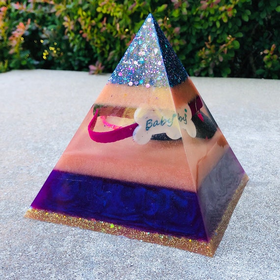Pet memorial 6x6x6 resin pyramid Etsy