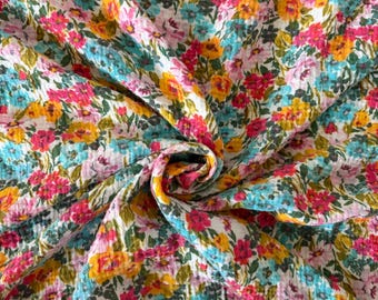 Flower Blanket Baby Girl, Boho Floral Baby Blanket, Floral Muslin Swaddle, Newborn Swaddle Blanket, Vintage Baby Swaddle, Baby Girl Blanket