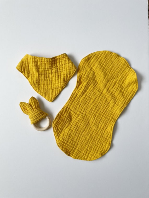 Gauze Bandana Bib Bunny Teether Gauze Baby Gift Set in Yellow Baby Gift