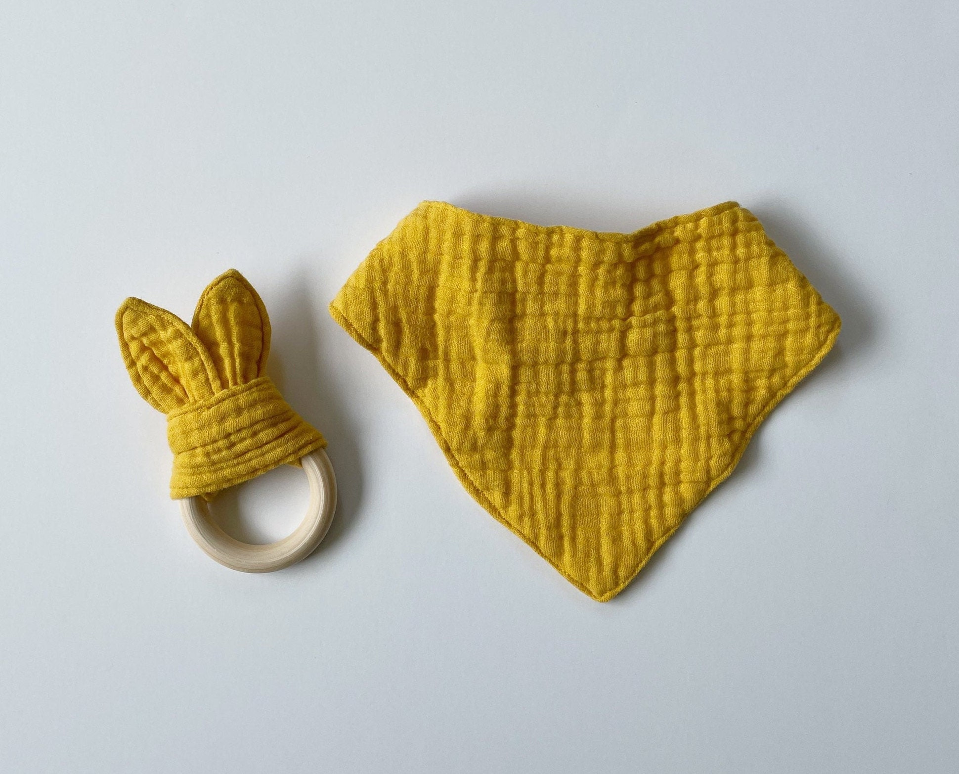 Gauze Bandana Bib Bunny Teether Gauze Baby Gift Set in Yellow Baby Gift
