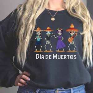 Dia De Muertos Sweatshirt, Dia De Los Muertos Pullover, Day Of The Dead Crewneck, Skeleton Sweatshirt, Fun Halloween Sweatshirt For Women