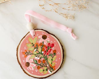 The Hana’s Hand Painted Ornament/ Wood Slice Ornaments