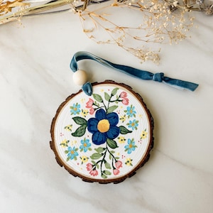 The Mansi’s Hand Painted Ornament/ Wood Slice Ornaments