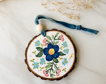 The Mansi’s Hand Painted Ornament/ Wood Slice Ornaments