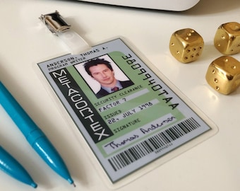 Cosplay Costume Display: Prop Thomas Anderson ‘Metacortex’ Cosplay ID Badge /  Security Pass