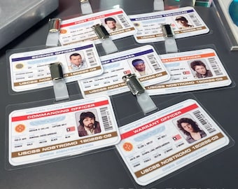 Disfraz de convención de ciencia ficción: accesorio de cosplay Tarjetas de identificación de exhibición de la tripulación de USCSS Nostromo Weylan-Yutani