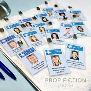 Accesorios de exhibición de disfraces de cosplay: conjunto de médico del hospital Grey + Sloan Memorial / tarjetas de identificación con clip MD