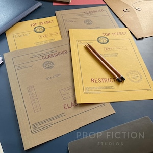 Movie Prop 1940s Top Secret Scientific Research Files / 4 x Cosplay SSR Secret Agent Folder Set