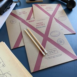 Prop Cosplay Top Secret 1944 Wartime Operation Overlord / Neptune Files / 3 x WW2 Mission Folder Set