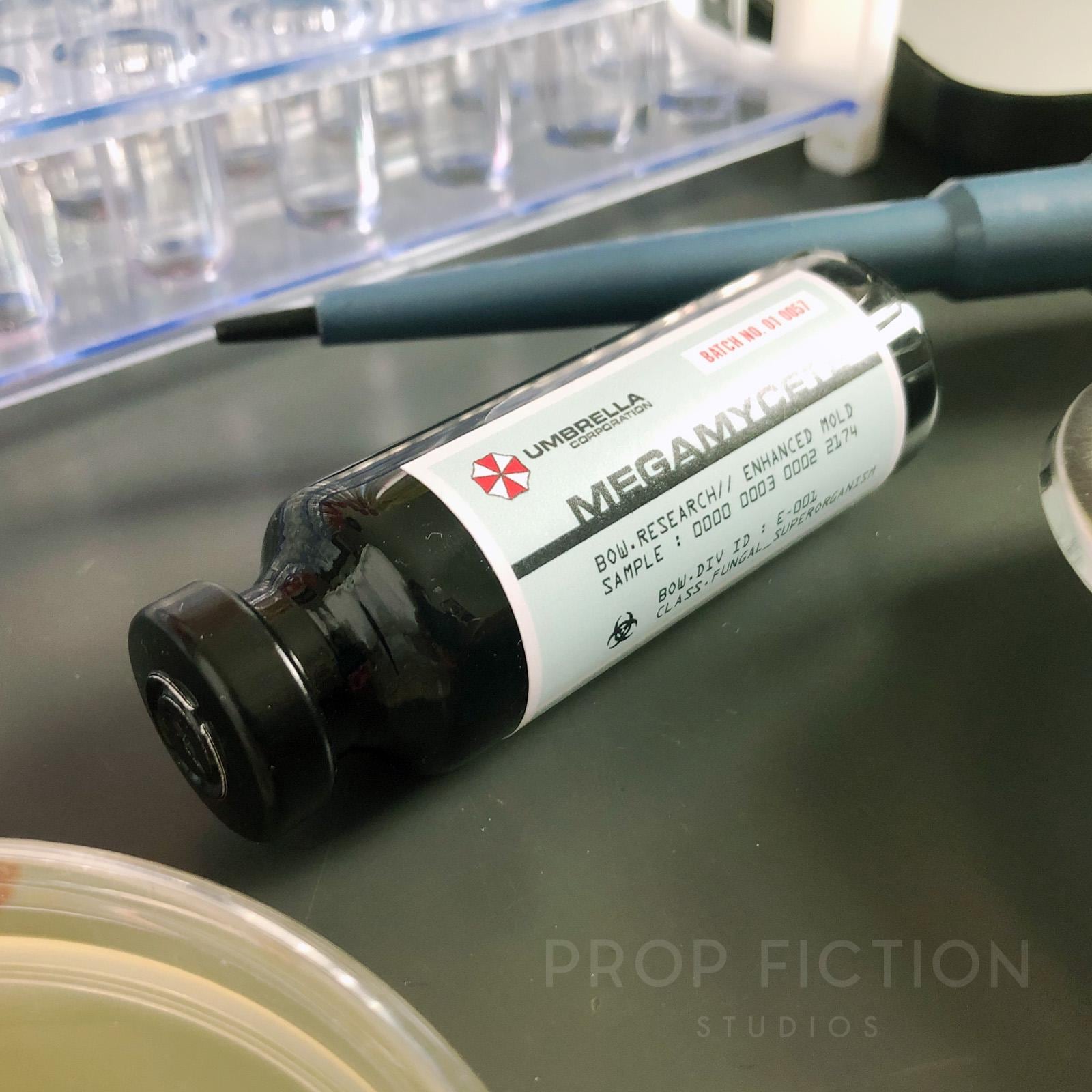 Sampling Prop Prop 'mold' Cosplay Vial / Sealed Umbrella Corporation Megamycete ...