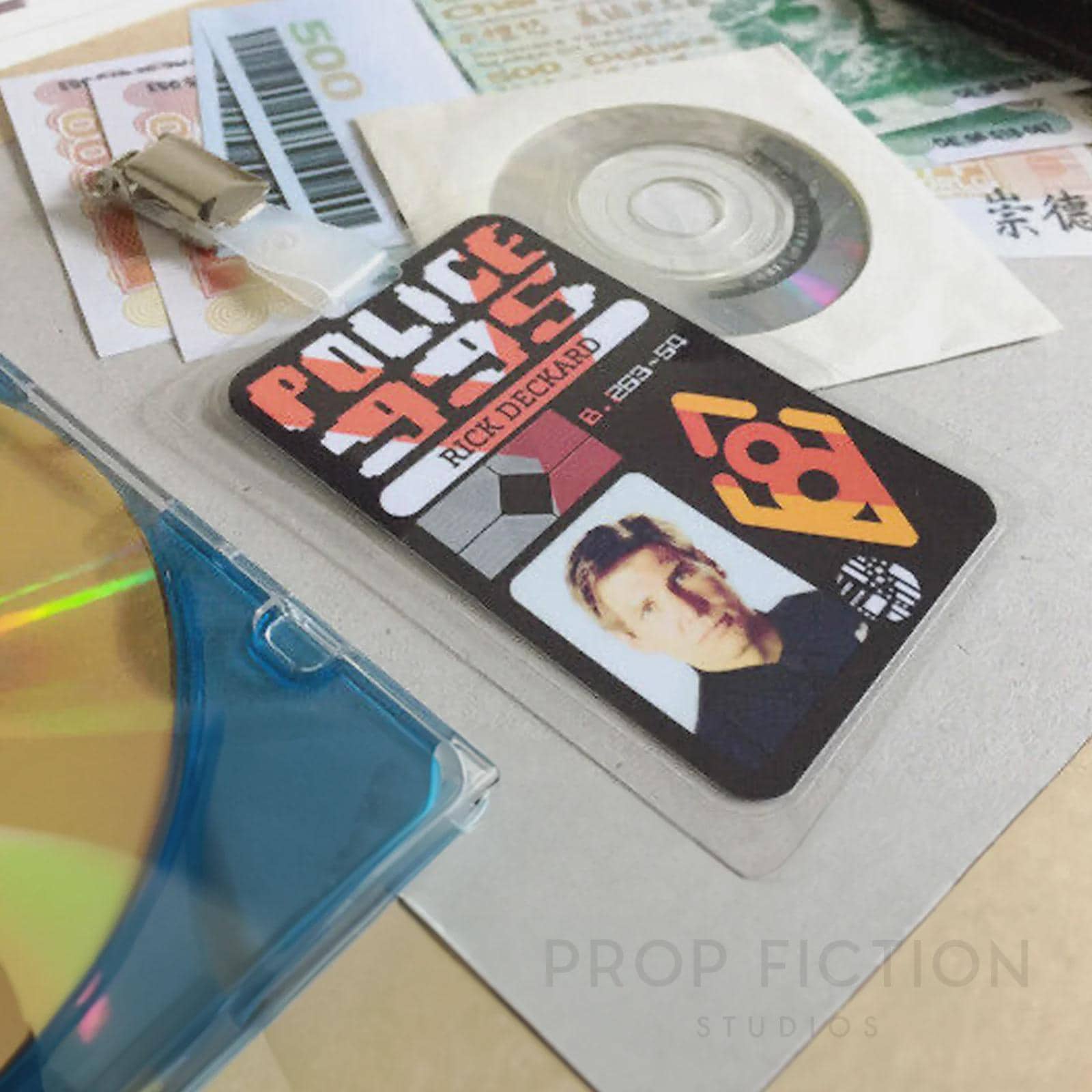 Science Fiction Convention Costume: Police 995 Detective Rick Deckard Clip-on Prop ID Cosplay Card