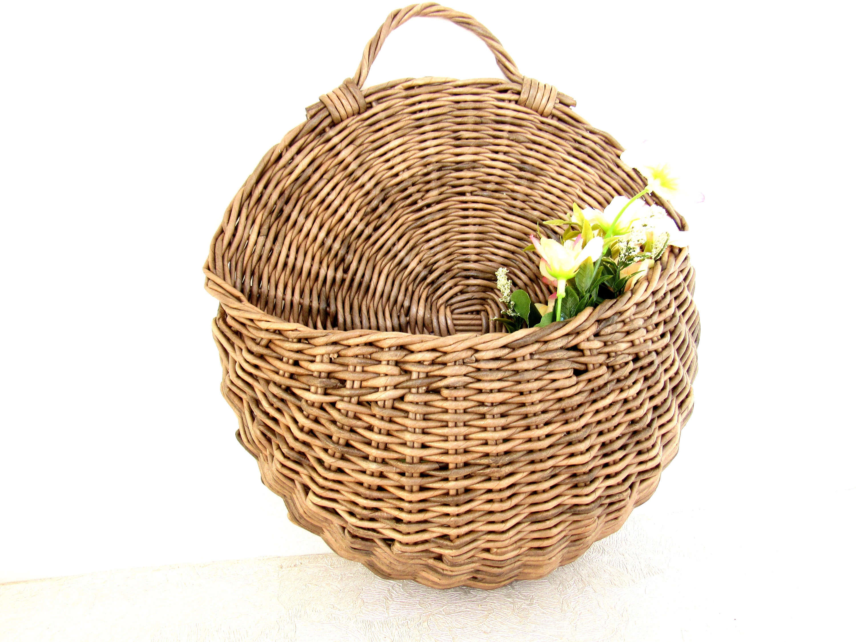 Wicker wall basket with handle Аir plant holder Etsy