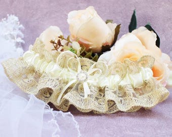 Liga de novia de encaje con cintas, accesorio de novia beige y blanco