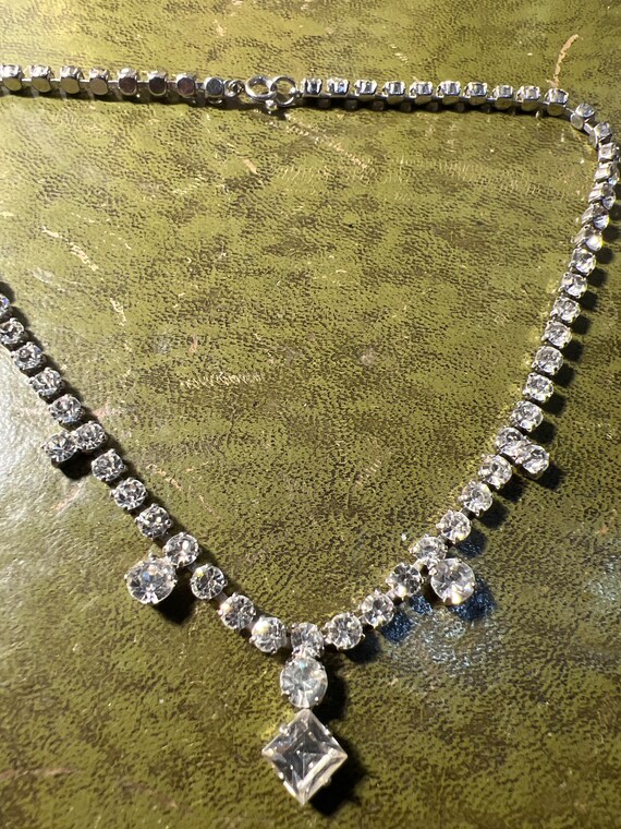 Striking 1940 diamanté necklace