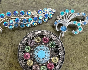 vintage broches voor reparatie