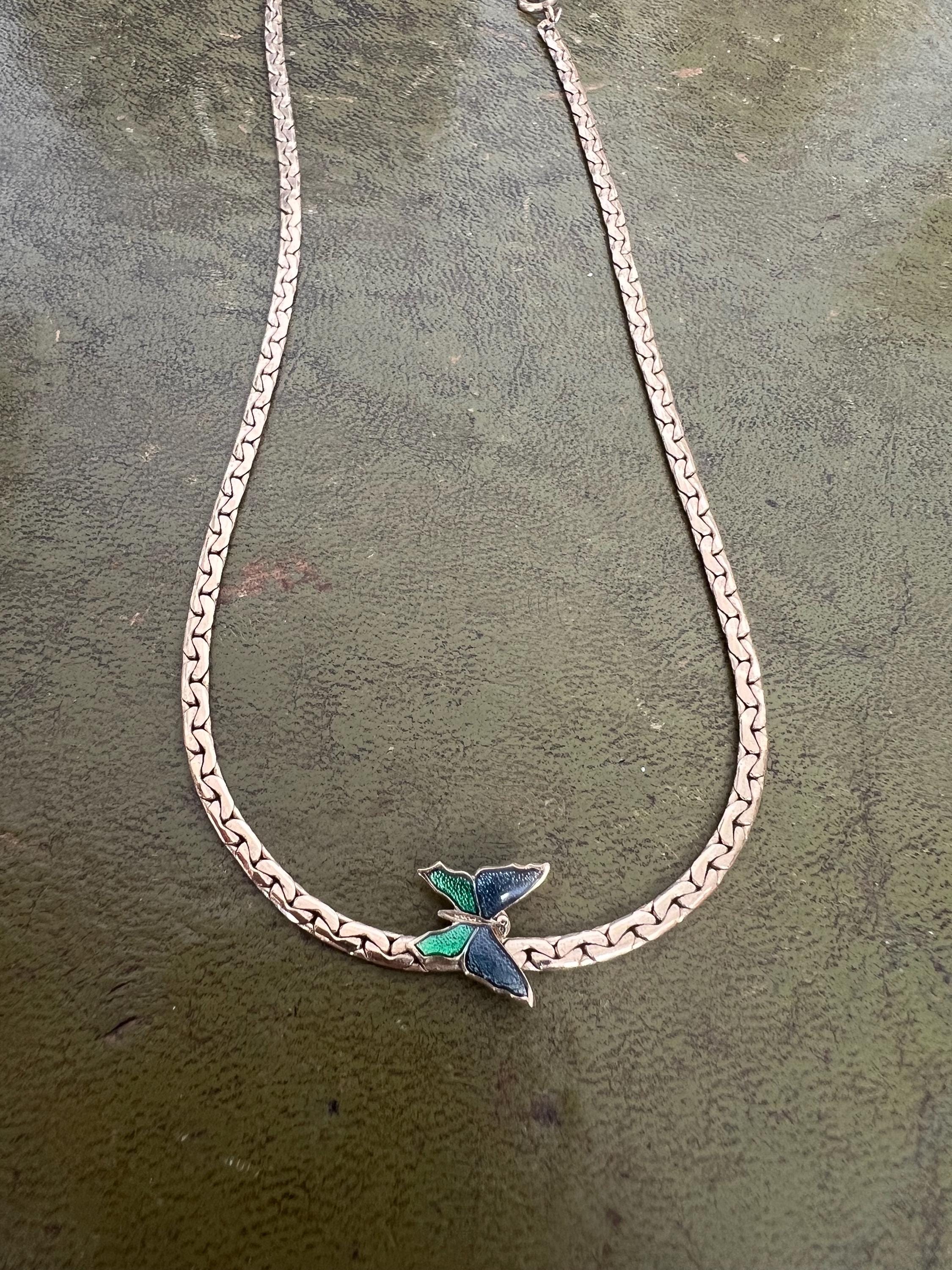 JOLI COLLIER VINTAGE BOUTS de BRANCHES de CORAIL Fermoir métal doré BIJOU D