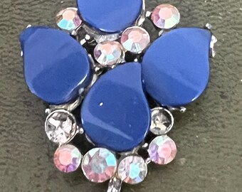 Broche Badge émaillé Cassé - Marque Badaboom - Motif Multicolore Abstrait - Verre émaillé - Neuf Avec étiquette
