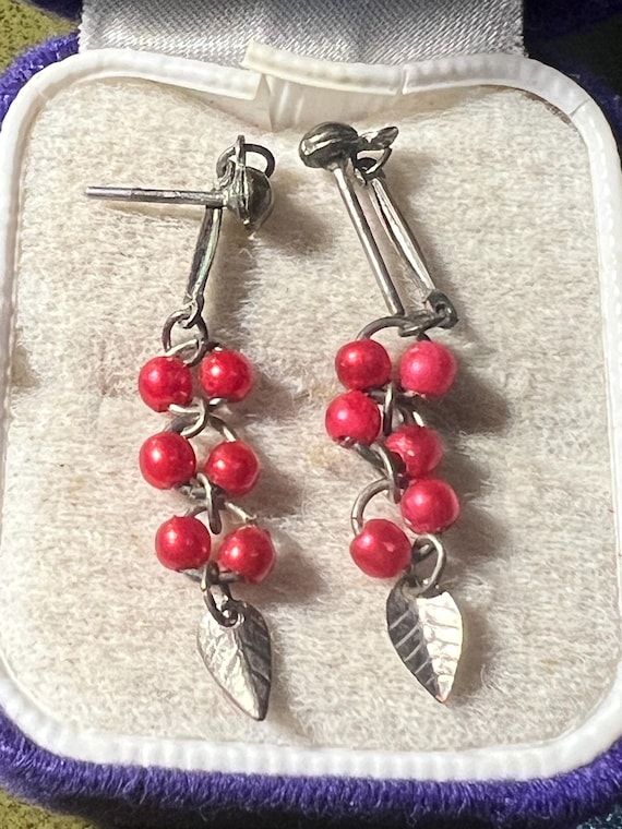 pretty solid silver drop earrings - image 1