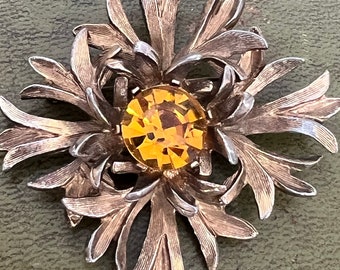 metal and glass large 1950 brooch