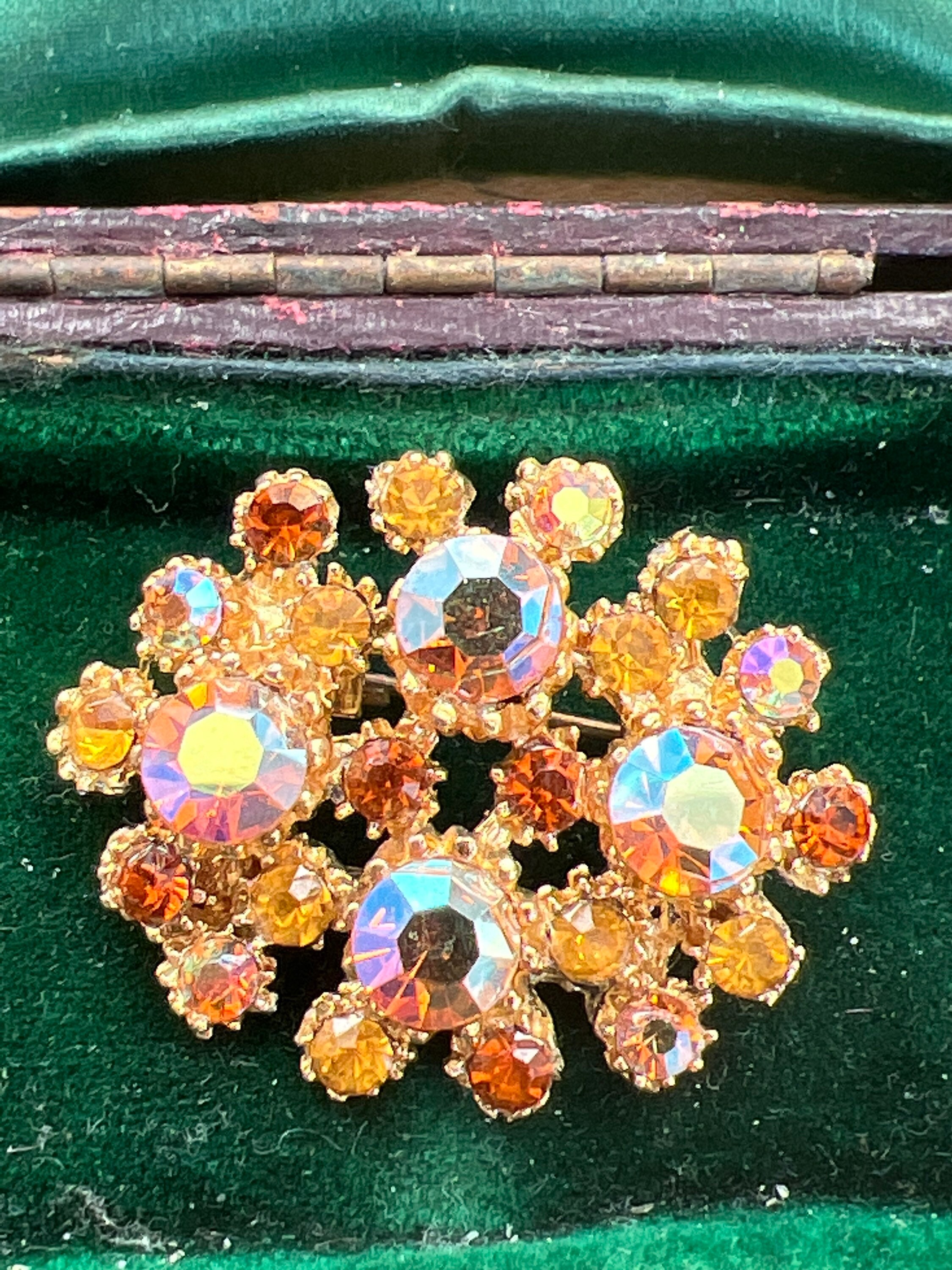 Jolie Broche Vintage Années 50/60 - Roses En Verre - Bijou Ancien