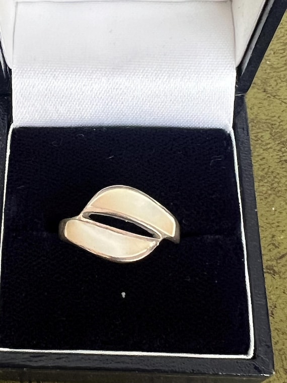 solid silver enamel ring size O - image 1