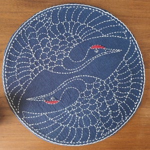 Sashiko kit,Pre-printed pattern,Sashiko Sampler Kit,DIY Gifts for Crafters,Beginner Kits,Double crane pattern tea mat