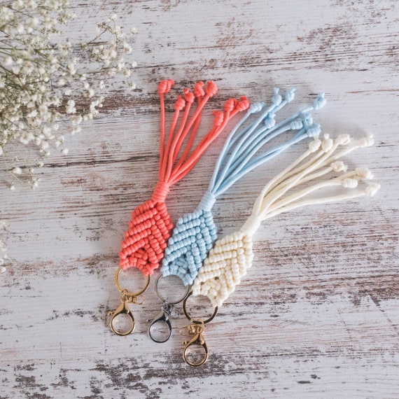 WEBEEDY Portachiavi Bracciale Macramè Boho Con Fiore Tessuto E Moschettone (3 Pezzi) Donna - 3