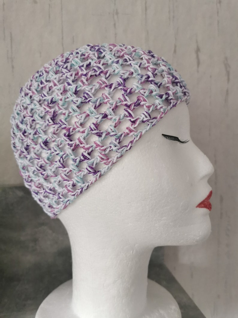 Chapeau de transition, mode années 20, chapeau au crochet, chapeau au crochet boho, chapeaux à paillettes, style Français, chapeau à bonnet en fil pailleté au crochet image 2