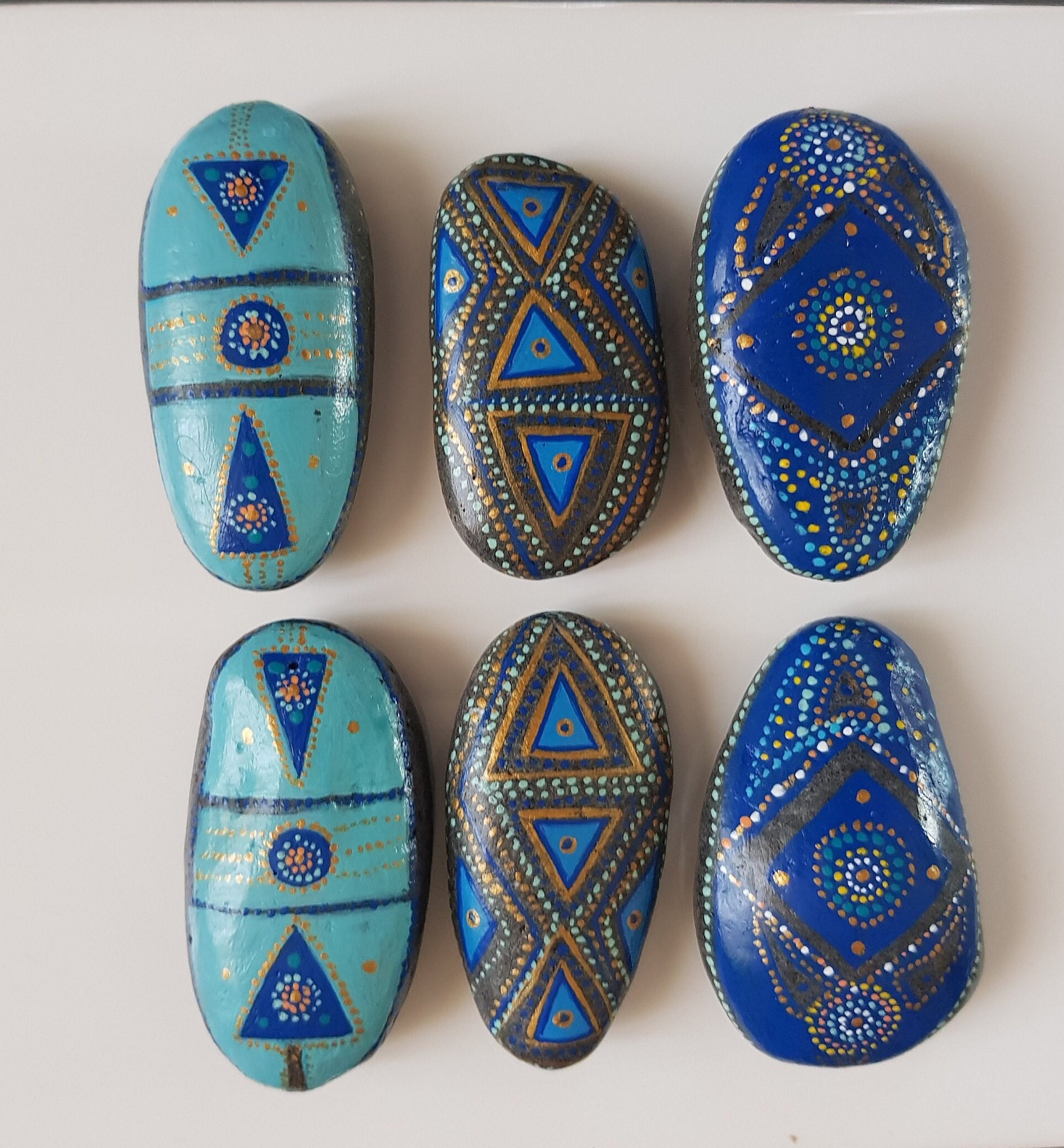 Galets Porte-Couteaux Bleus Peints à La Main