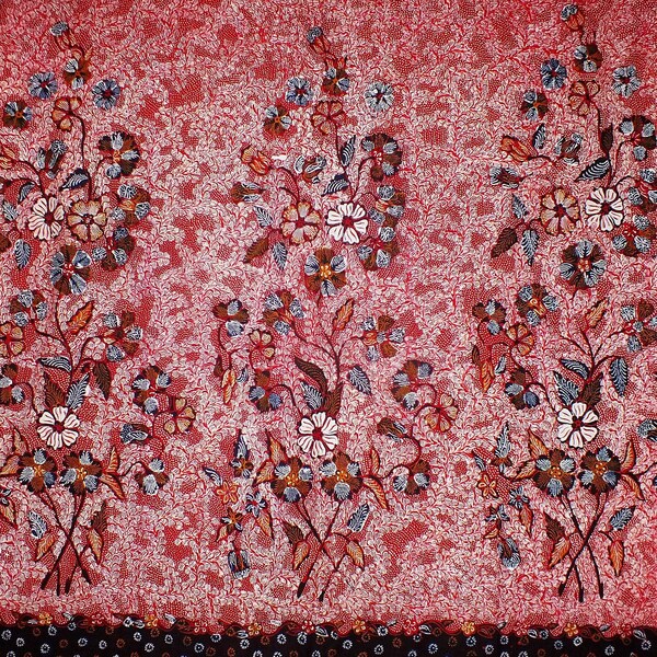 Batik indonésien dessiné à la main, fabriqué en Indonésie, Full Batik Tulis Madura, tissu batik indonésien de couleur rouge marron