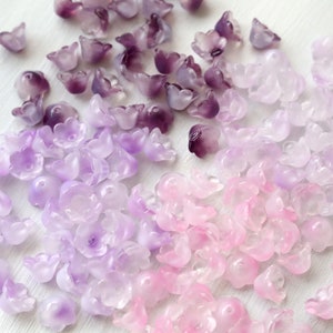 20 PCS Bell Flower Beads. lilac pink violet lily of the valley flower bead. glass trumpet flower beads. earring. jewelry making supply
