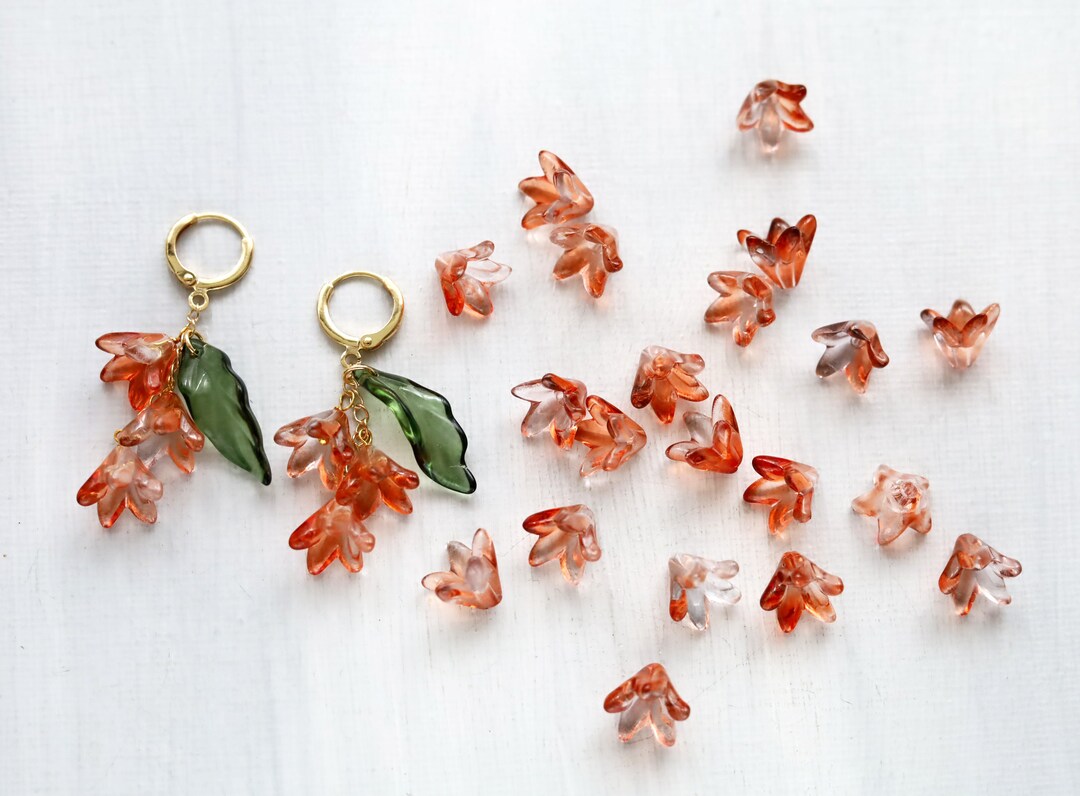 20 PCS Lily Flower Beads. Gray Orange Purple Green Glass Trumpet Flower Beads. Day Lily Flower