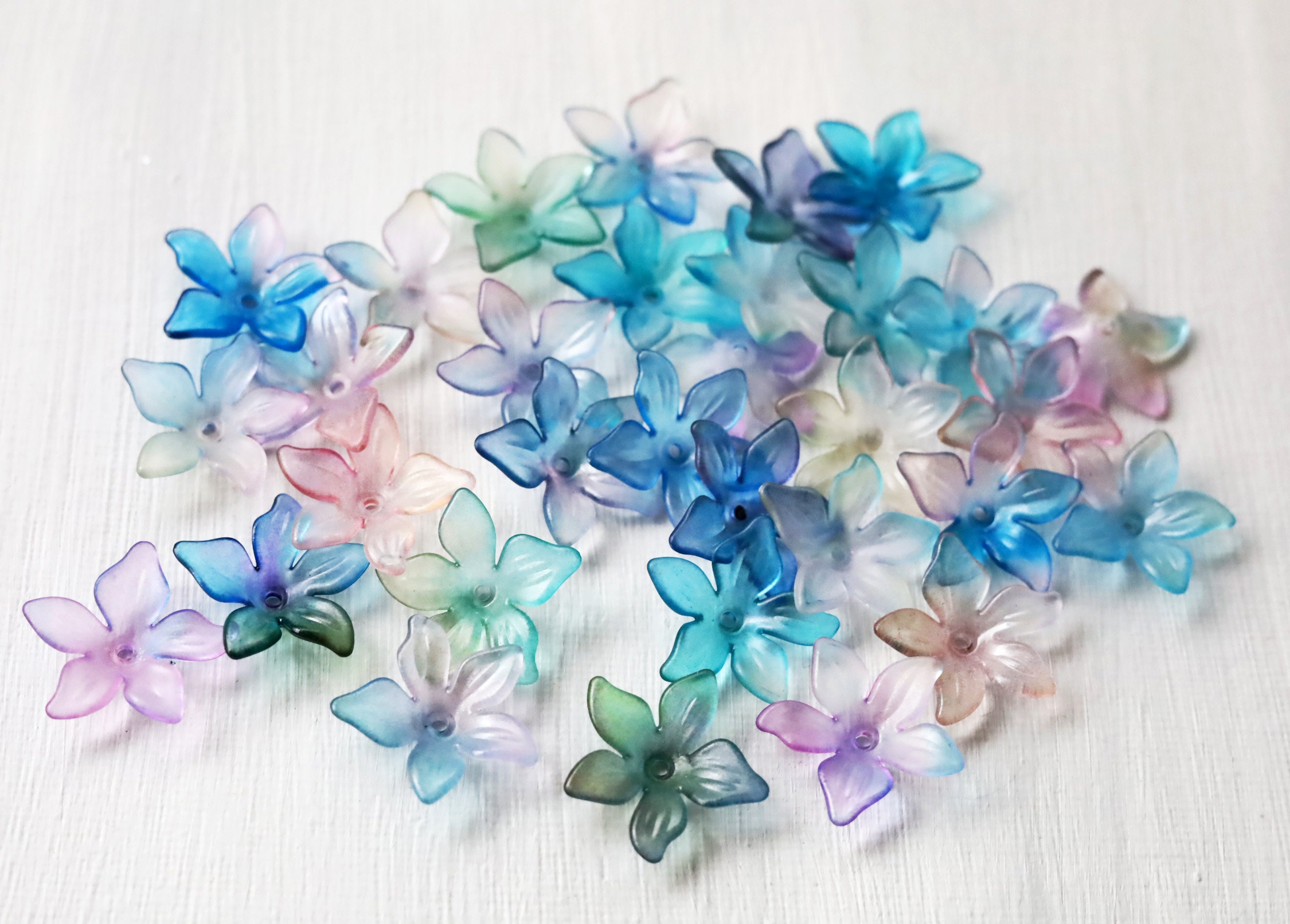 Rainbow Flowerfetti® - Freeze Dried Edible Flower Confetti by Bloomish -  Bloomish by Simply Rose Petals