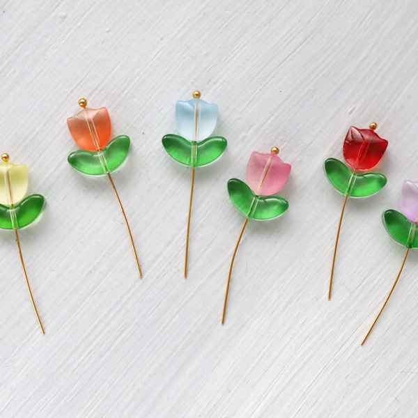 20 PCS Lovely Tulip Flower and Leaf Beads. glass tulip flower bead set. flower beads for earrings bracelet making