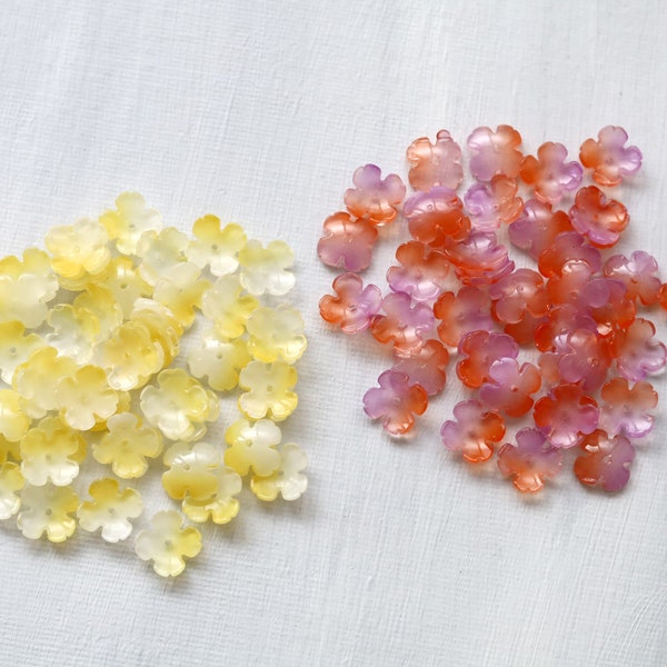 20 PCS 12mm Flower Beads. 4 petals glass flower beads . glass flower beads. tiara flower beads. earrings bracelet flower beads