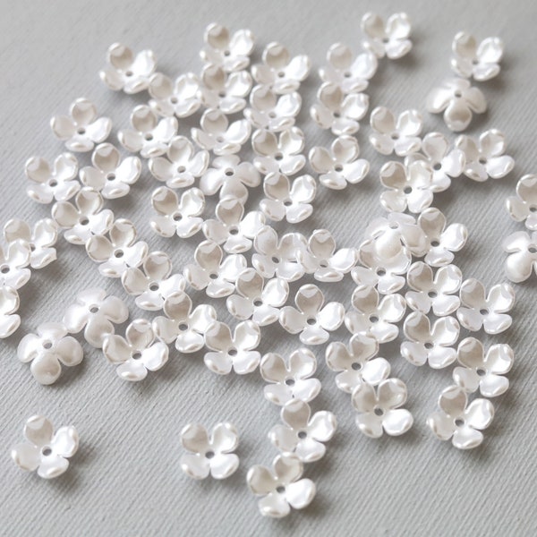 30 PCS 12mm White Ivory Four Petals Flower Beads. pearl white flower beads. plastic flower beads. pearlized flower beads.